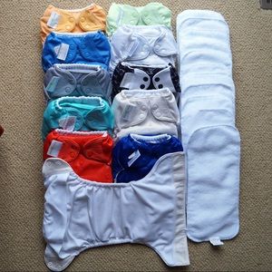 Lot of bumGenius One Size Cloth Diapers 4.0